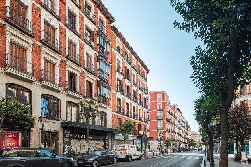 Bureau dans Madrid, Madrid à louer - Photo du bâtiment - Image 2 de 2