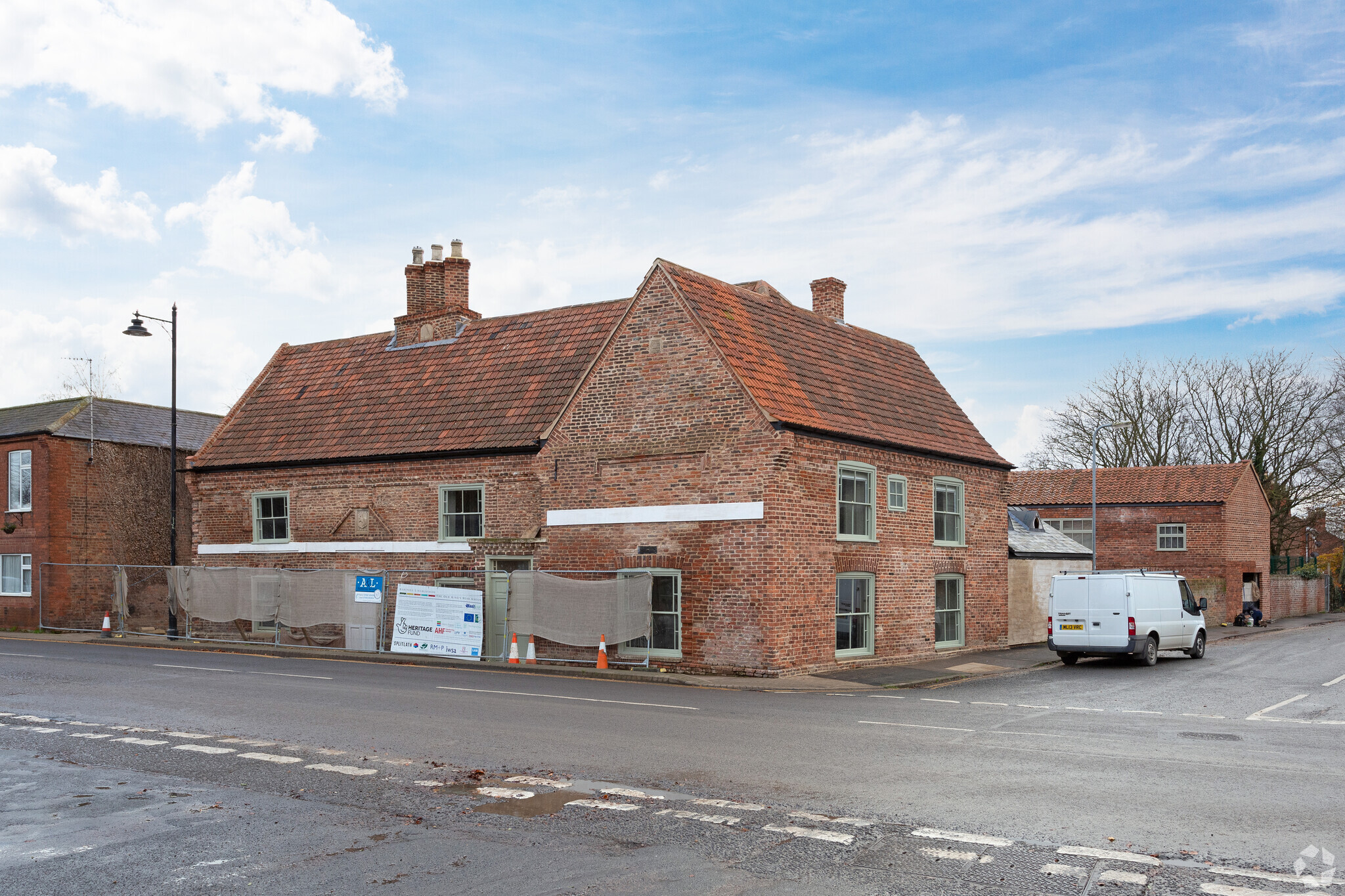 28 High St, Kirton for lease Primary Photo- Image 1 of 3