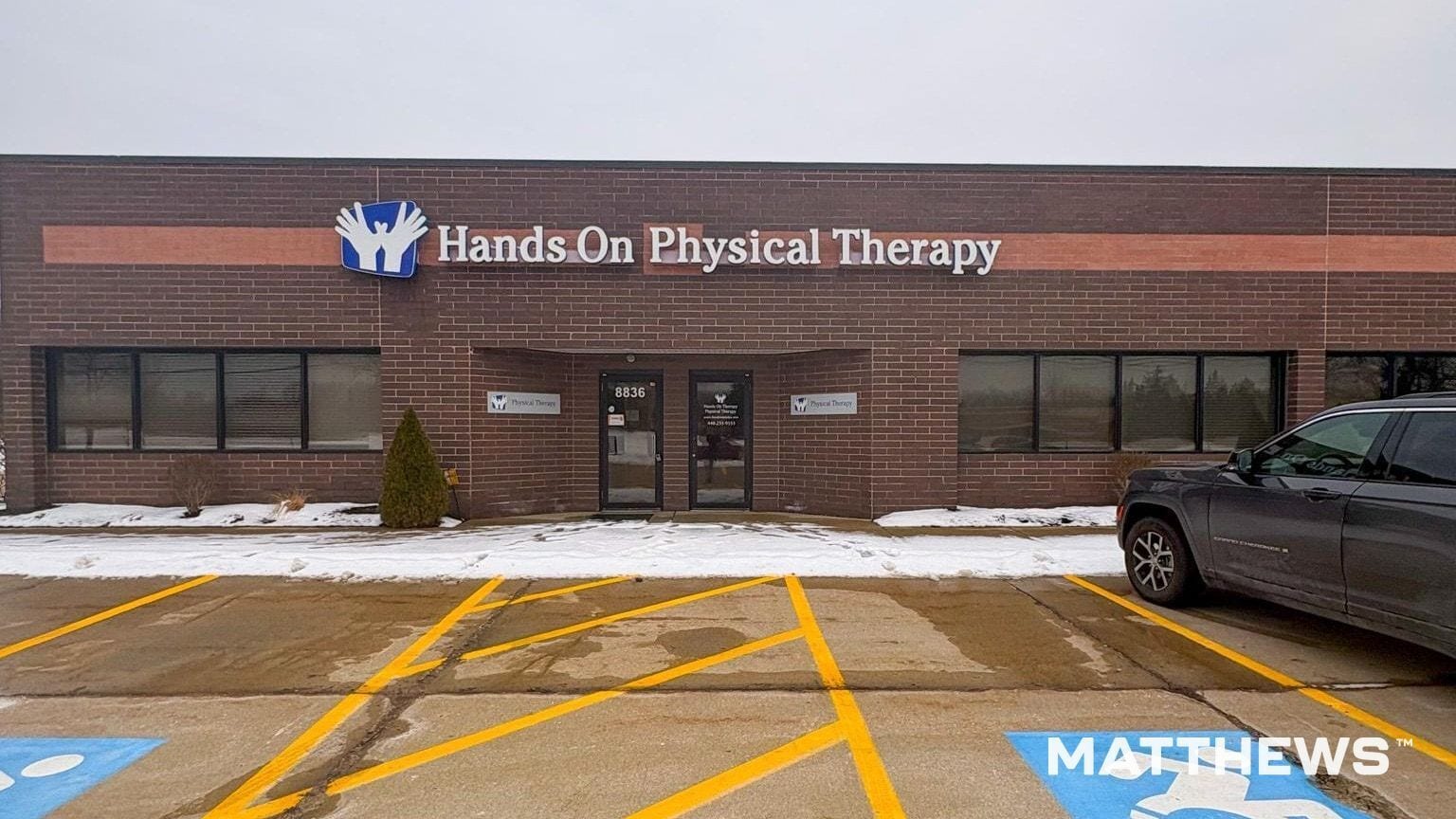 8818-8836 Tyler Blvd, Mentor, OH for lease Primary Photo- Image 1 of 5