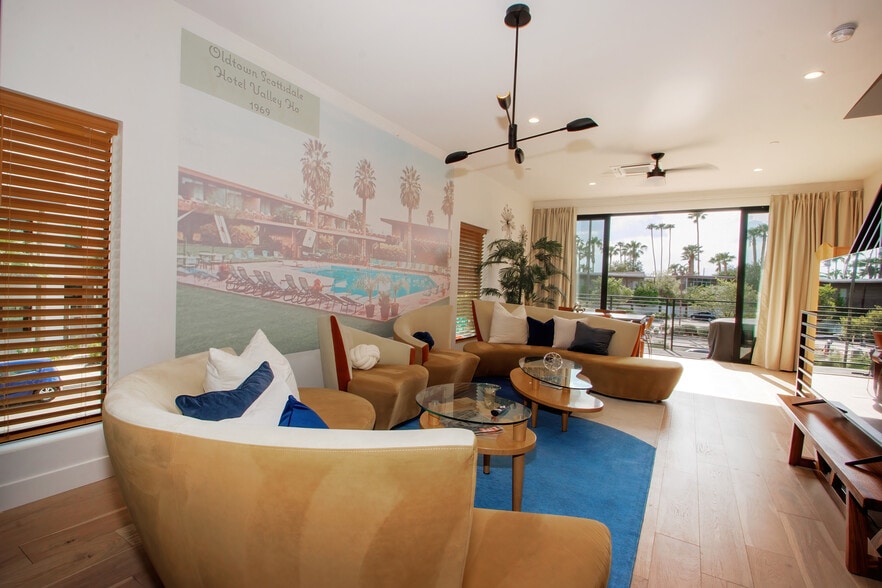 6900 East 1st Ave, Scottsdale, AZ for sale - Interior Photo - Image 2 of 43