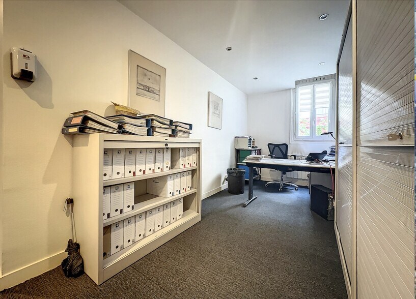 162 Boulevard Du Montparnasse, Paris à vendre - Photo du bâtiment - Image 2 de 9