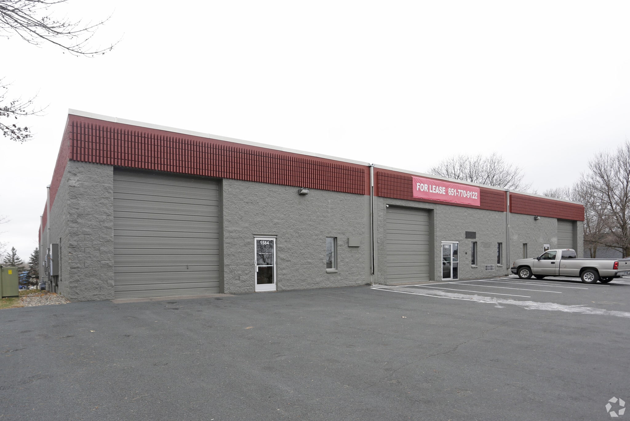 1580-1584 NE 93rd Ln, Blaine, MN for lease Building Photo- Image 1 of 6