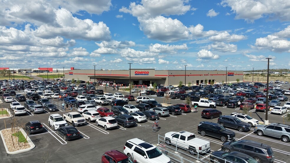 595 Highway 183, Liberty Hill, TX for lease - Building Photo - Image 3 of 3