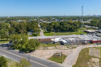 322 Laurel St, La Marque, TX - Aerial map view - Image1
