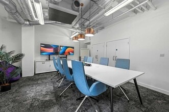 30-31 Cowcross St, Londres à louer Photo intérieure- Image 1 de 8