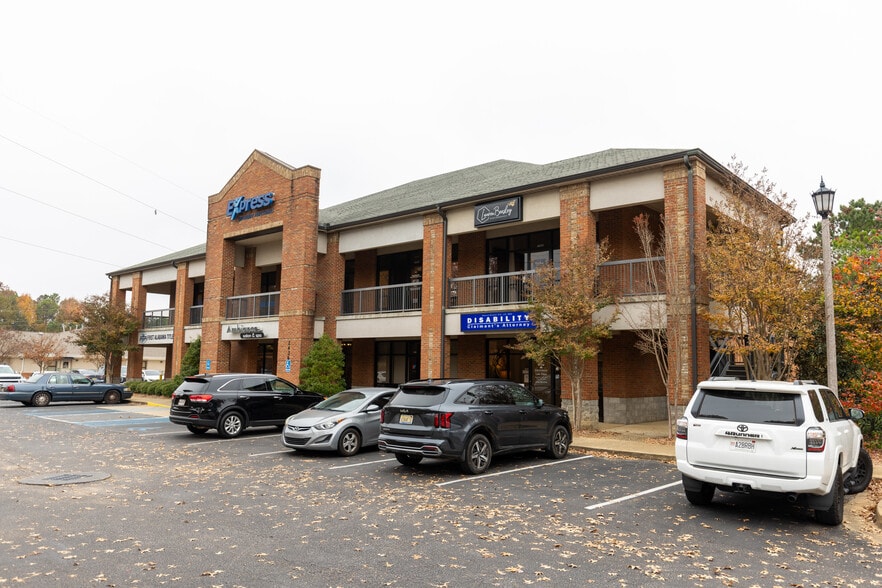 2436 E University Dr, Auburn, AL à louer - Photo du bâtiment - Image 1 de 10