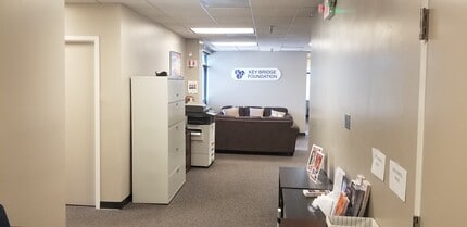 9301 Largo Dr W, Upper Marlboro, MD for lease Interior Photo- Image 1 of 10