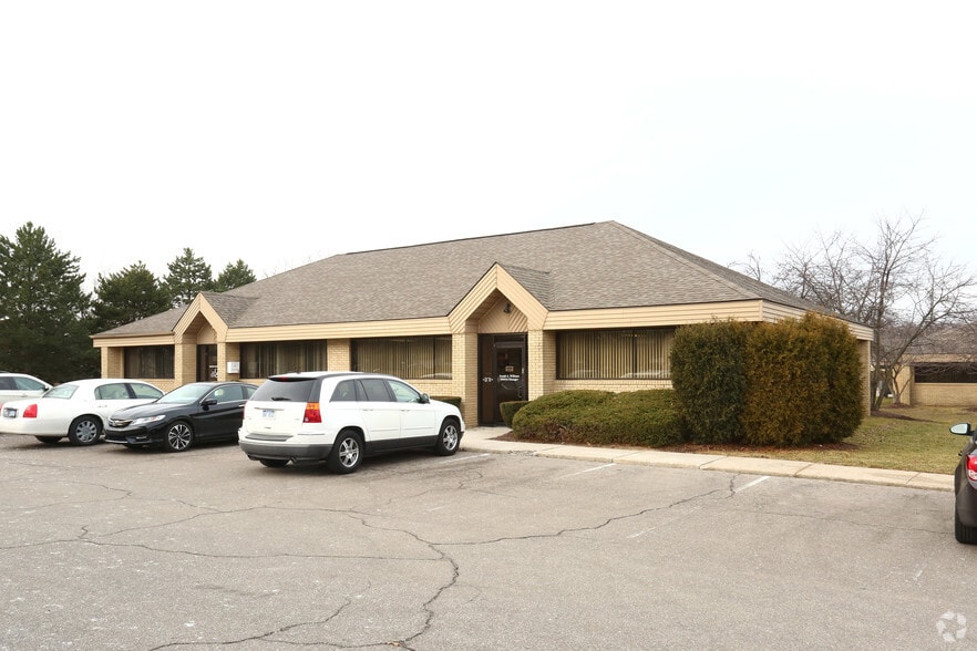 35150 Nankin Blvd, Westland, MI for sale - Building Photo - Image 3 of 8