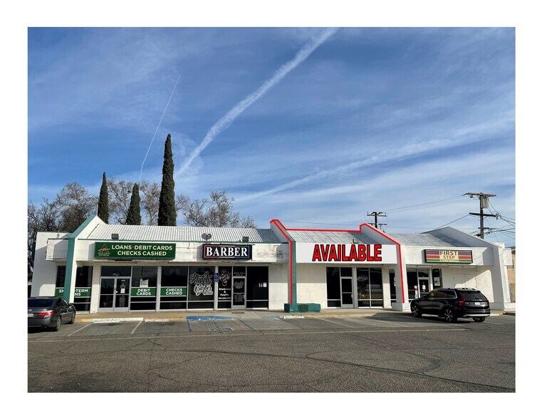 308 W Olive Ave, Porterville, CA for lease - Building Photo - Image 2 of 4
