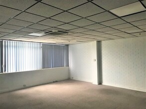 13-15 Kurrajong Ave, Leeton for lease Interior Photo- Image 2 of 11