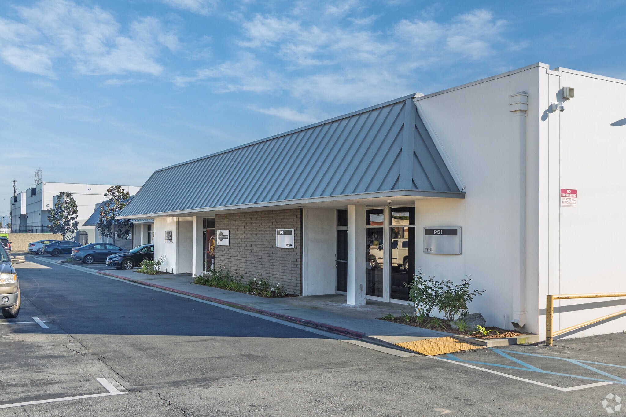 7212-7256 Garden Grove Blvd, Westminster, CA à louer Photo du bâtiment- Image 1 de 9