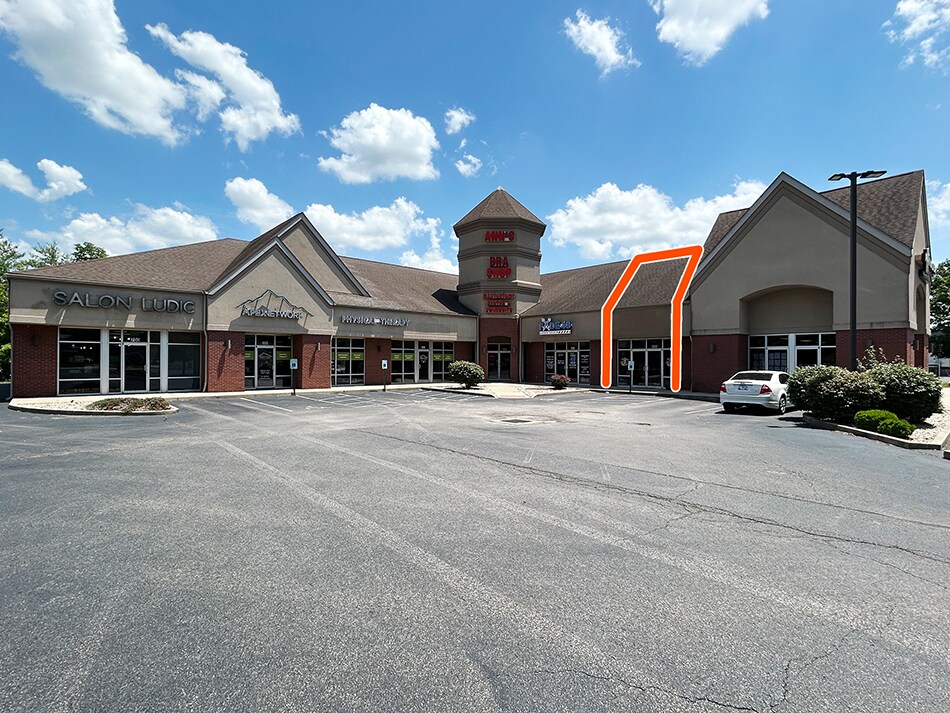 210 Hartman Ln, O'Fallon, IL for lease Building Photo- Image 1 of 6