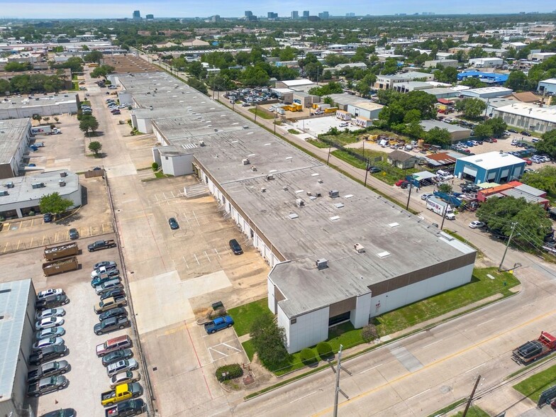 3912-3922 Dunvale Rd, Houston, TX for lease - Aerial - Image 3 of 3