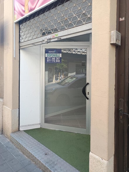 Retail in Reus, Tarragona for lease - Interior Photo - Image 1 of 3