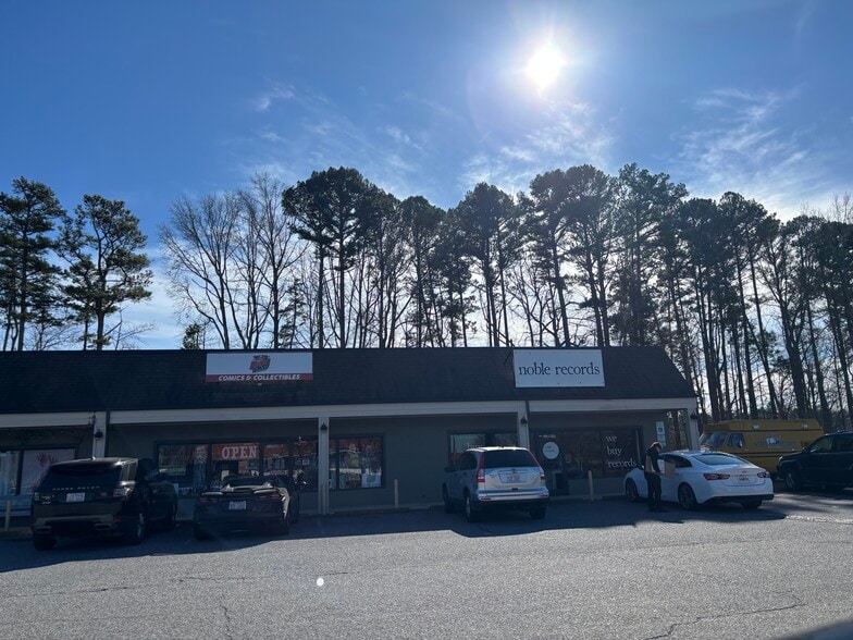 11500 E Independence Blvd, Matthews, NC for lease - Primary Photo - Image 1 of 12