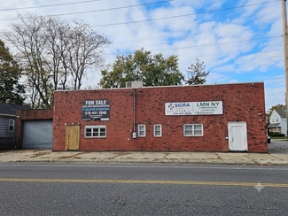 Plus de détails pour 474 Meacham Ave, Elmont, NY - Flex à vendre