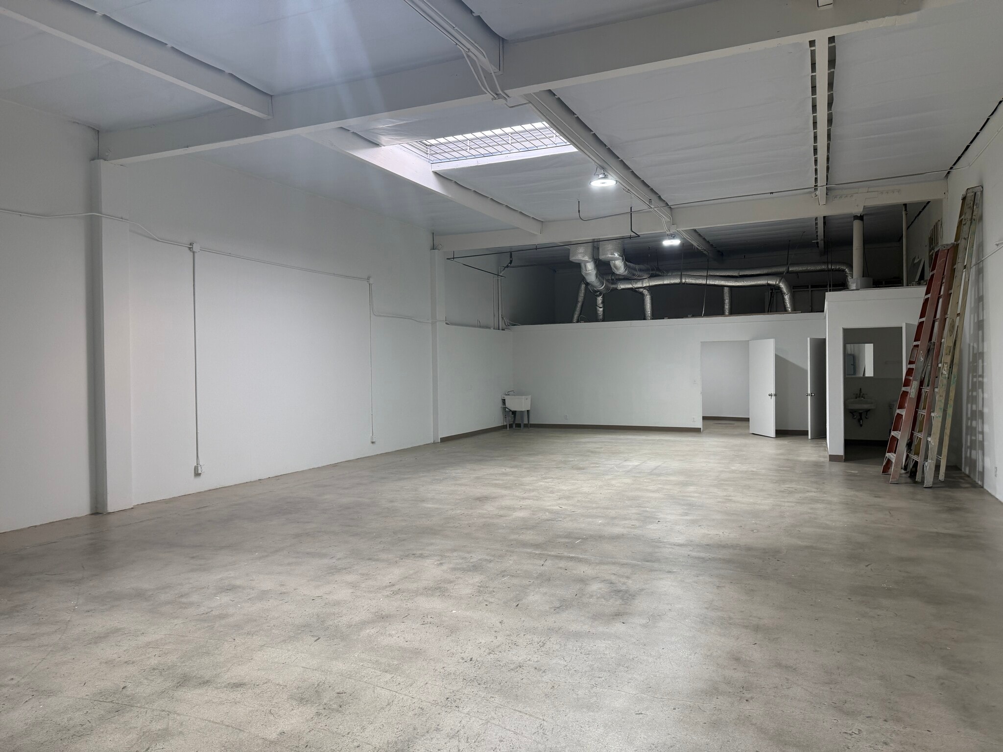 2200-2220 E Gladwick St, Rancho Dominguez, CA à louer Photo intérieure- Image 1 de 7