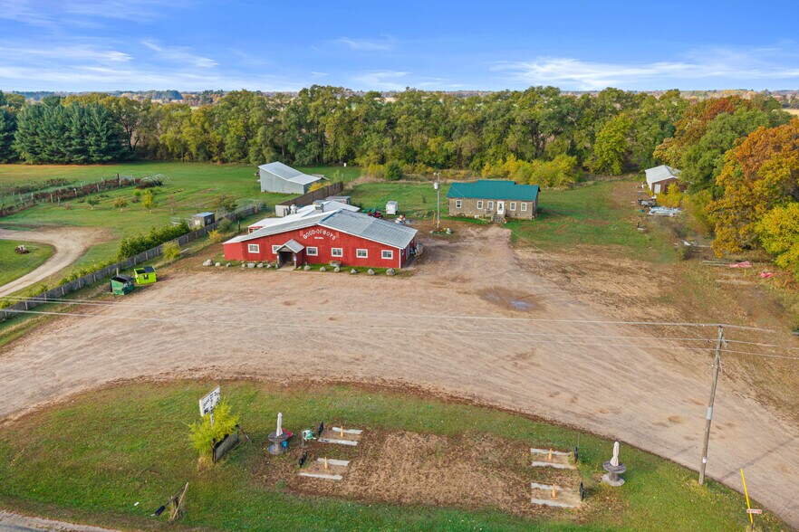 N4183 4th Ave, Hancock, WI à vendre - Photo du bâtiment - Image 3 de 41