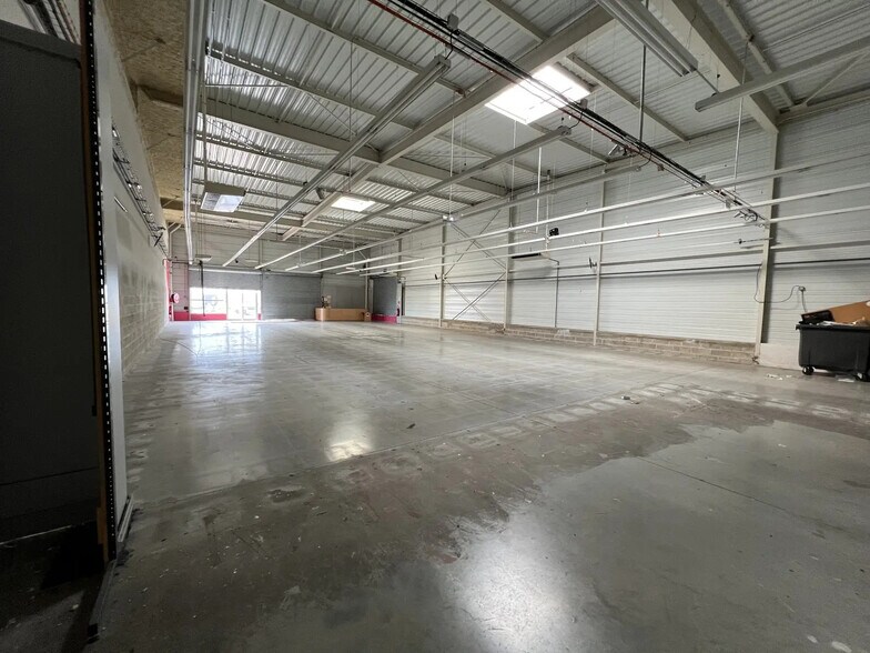 12 Rue Joannes Brochet, Reims for lease - Interior Photo - Image 1 of 4