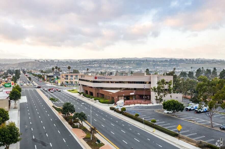 23133 Hawthorne Blvd, Torrance, CA à louer - Aérien - Image 3 de 10