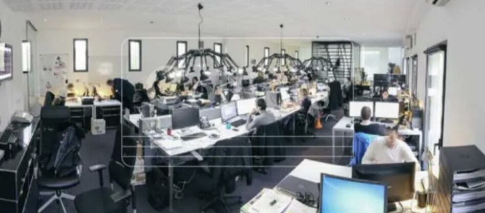 Route Des Pinchinats, Aix-en-Provence for lease Interior Photo- Image 1 of 7