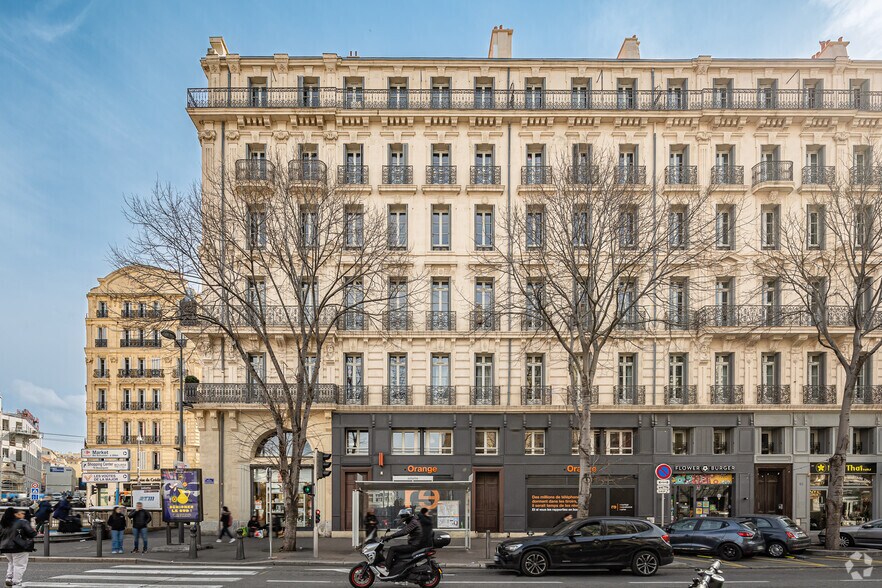 113 Rue De La Republique, Marseille à louer - Photo du bâtiment - Image 2 de 3