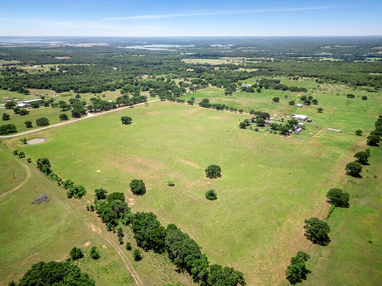 198 Private Road 1648, Chico, TX à vendre - Photo du bâtiment - Image 3 de 23
