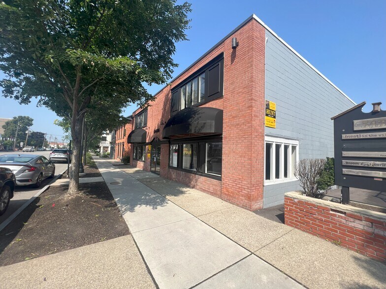 5436 Main St, Williamsville, NY for lease - Building Photo - Image 2 of 5