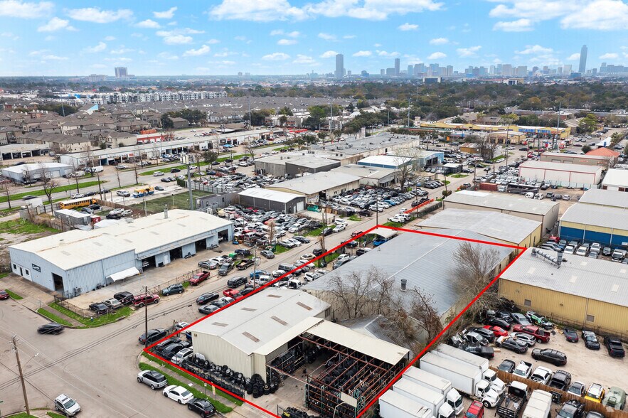 8635 Schumacher Rd, Houston, TX for sale - Primary Photo - Image 1 of 31