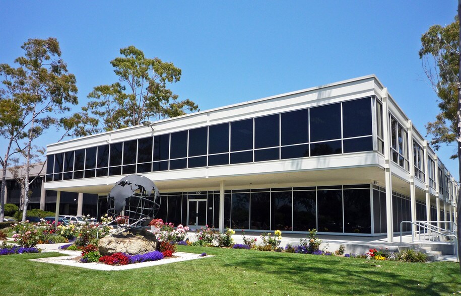 130 Robin Hill Rd, Goleta, CA à louer - Autre - Image 3 de 53