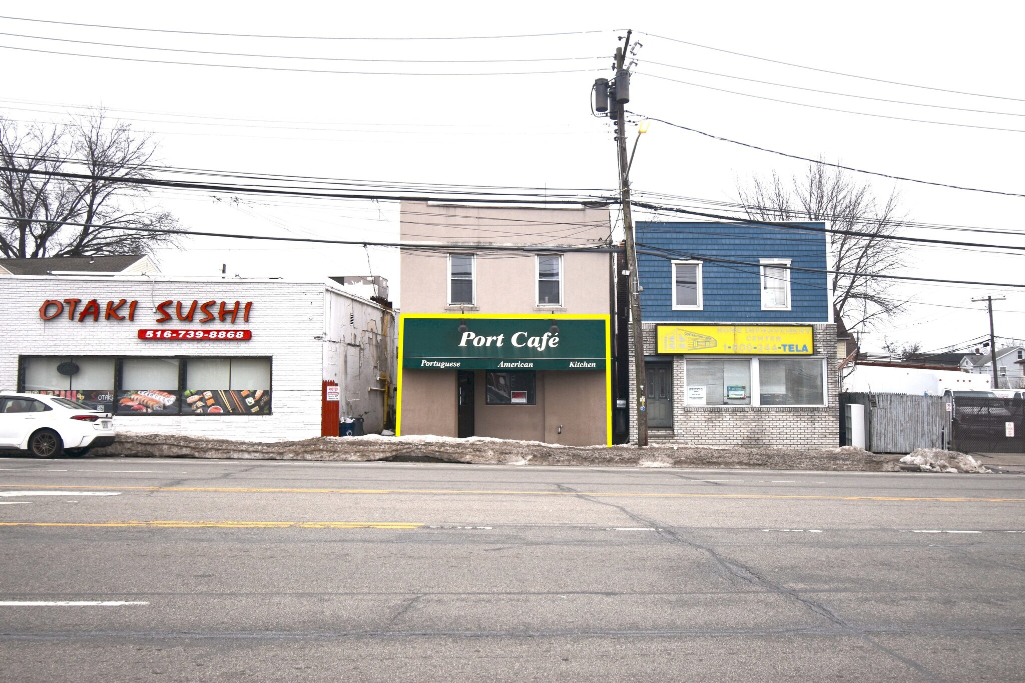 2132 Jericho Tpke, Garden City Park, NY à louer Photo principale- Image 1 de 6