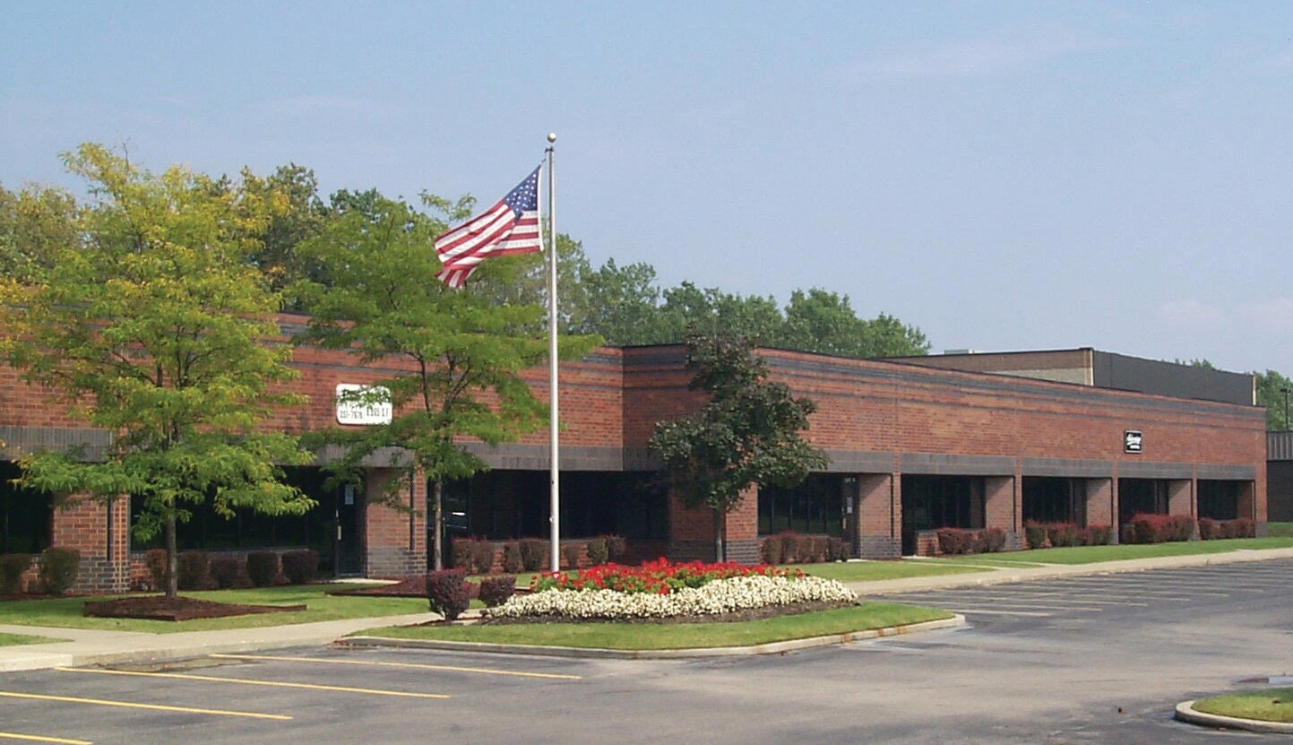 950 Keynote Cir, Brooklyn Heights, OH for lease Building Photo- Image 1 of 2