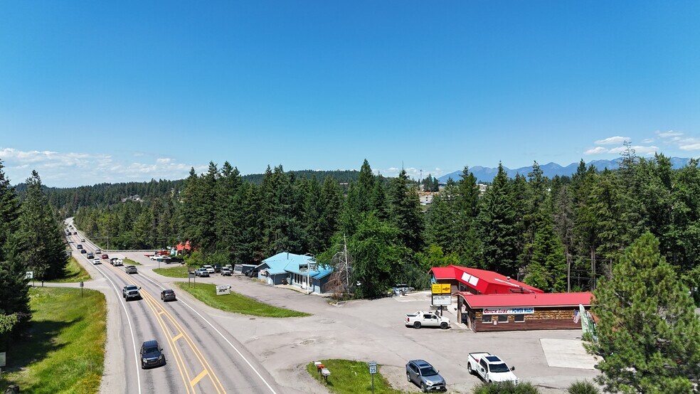 8539 MT Highway 35, Bigfork, MT à vendre - Photo du bâtiment - Image 3 de 5