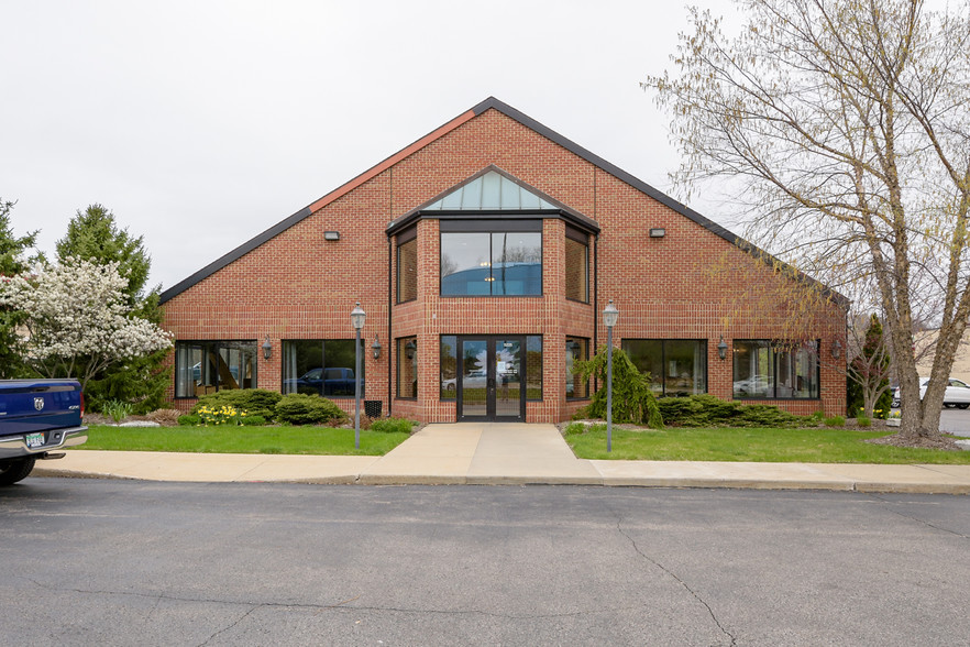 Suite B Of Premier Jewelers, Battle Creek, MI à vendre - Photo du bâtiment - Image 1 de 1