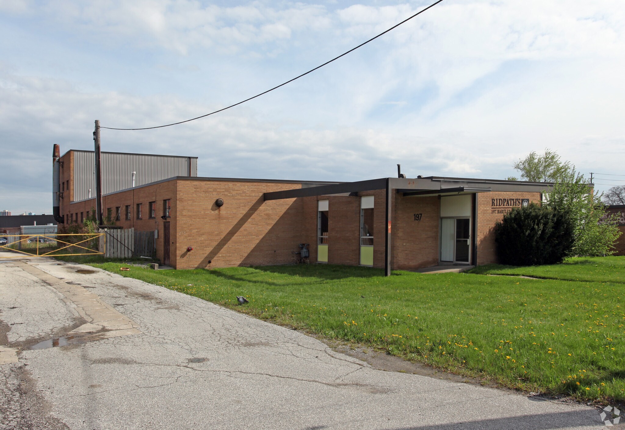 197 Bartley Dr, Toronto, ON for sale Primary Photo- Image 1 of 1