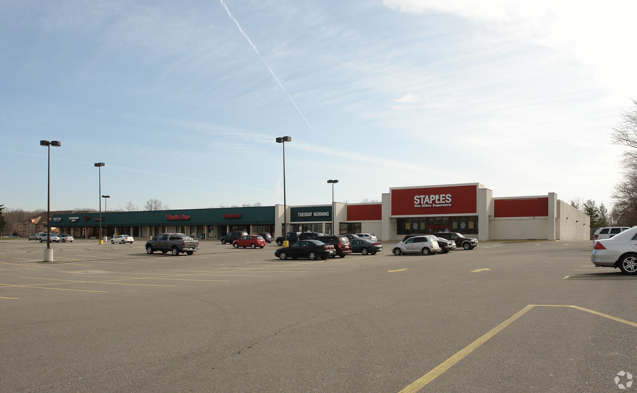 12241-12421 Pearl Rd, Strongsville, OH for lease Primary Photo- Image 1 of 7