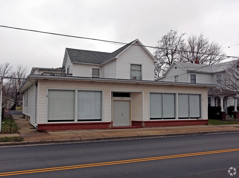 223 W Main St, Cridersville, OH for lease - Primary Photo - Image 1 of 2