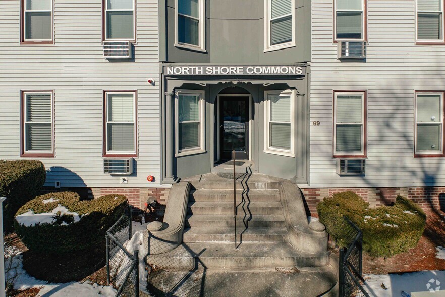 69 N Common St, Lynn, MA à vendre - Photo du bâtiment - Image 3 de 5