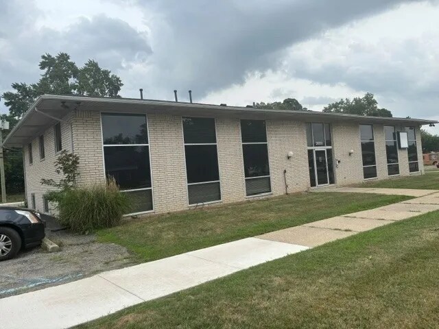 28200 Southfield Rd, Southfield, MI à louer Photo principale- Image 1 de 6
