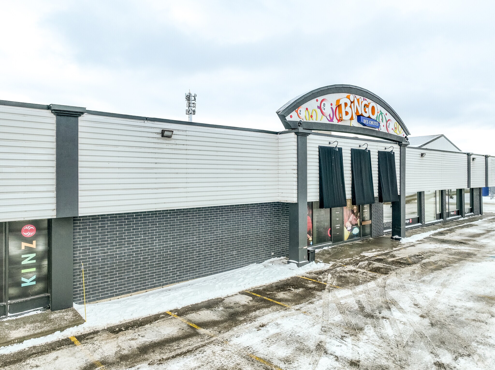 4600 Boul Sainte-Anne, Québec, QC for sale Primary Photo- Image 1 of 1