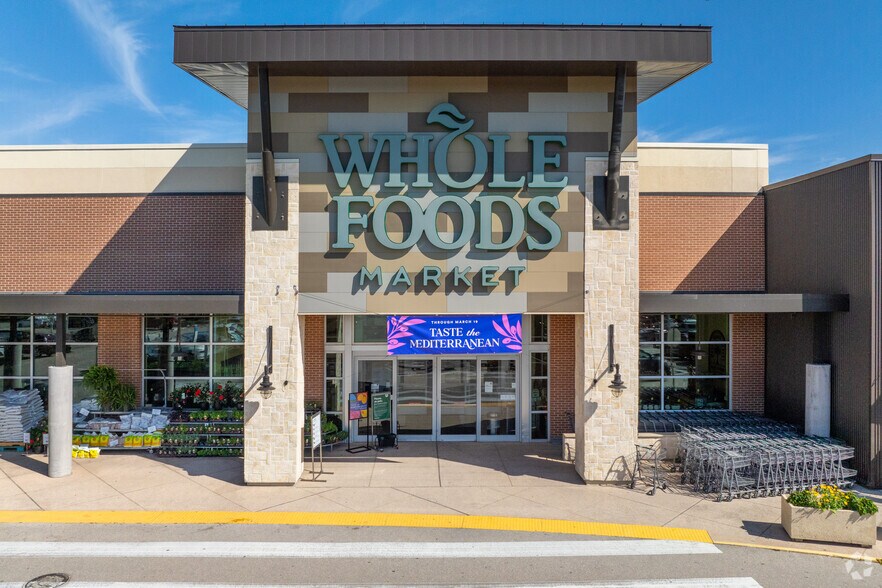 6891 Daniels Pky, Fort Myers, FL à louer - Photo du bâtiment - Image 2 de 7