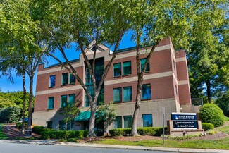 Plus de détails pour 717 S Torrence St, Charlotte, NC - Bureau à vendre