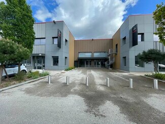 More details for Multiple Space Uses for Lease