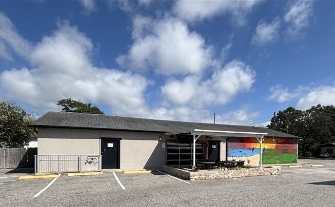 6153 Massachusetts Ave, New Port Richey, FL for sale Building Photo- Image 1 of 17