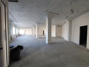 2252-2266 N Prospect Ave, Milwaukee, WI à vendre Photo intérieure- Image 1 de 3