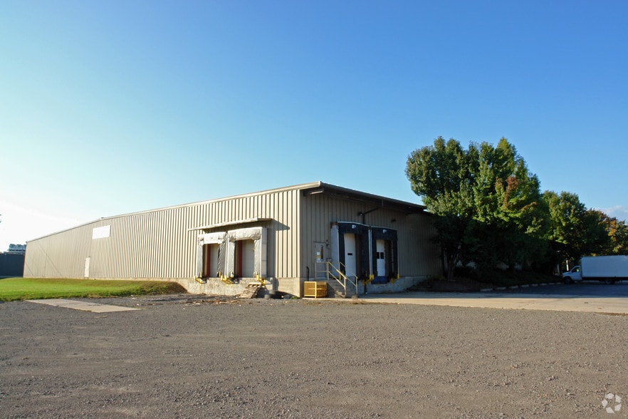 2911 W Reach Rd, Williamsport, PA for lease - Building Photo - Image 3 of 3