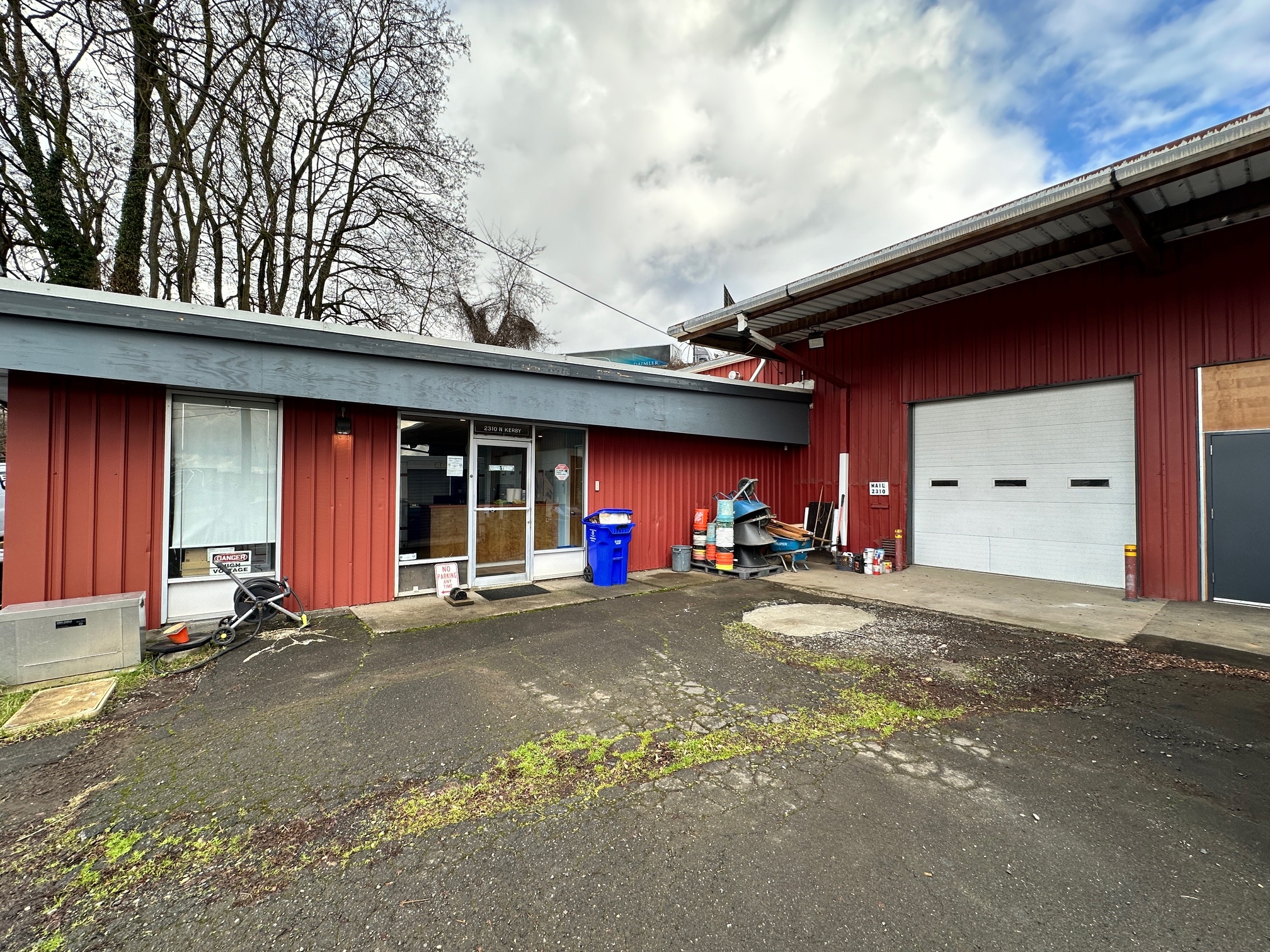 2310 N Kerby Ave, Portland, OR for lease Building Photo- Image 1 of 12