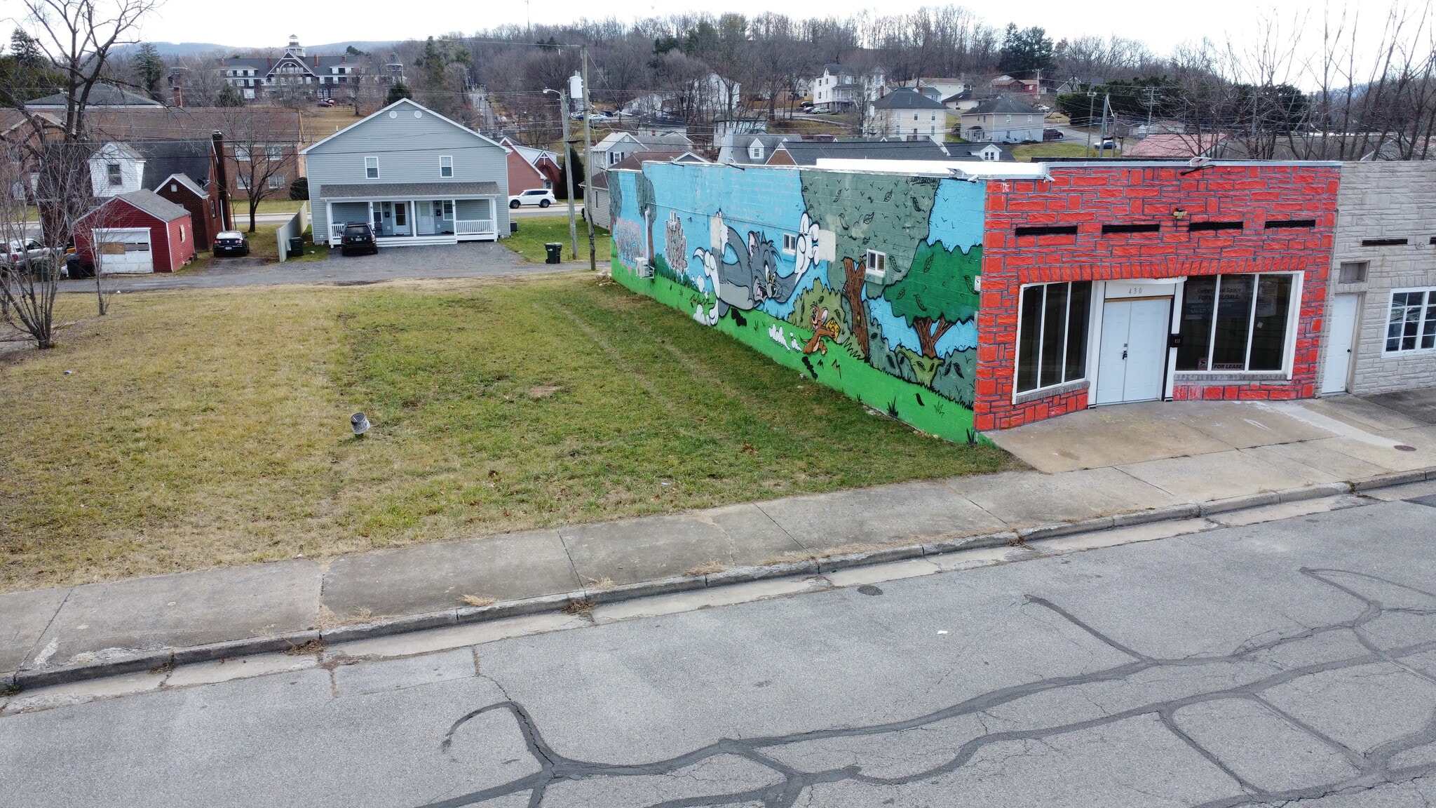 430 N Commerce Ave, Waynesboro, VA for sale Primary Photo- Image 1 of 7