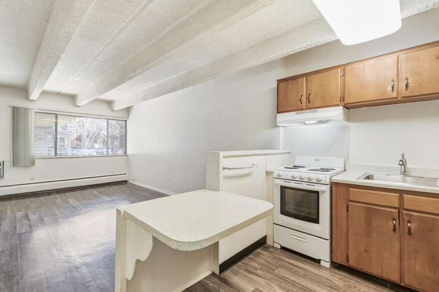 1085 Pearl St, Denver, CO à vendre - Photo du bâtiment - Image 3 de 20