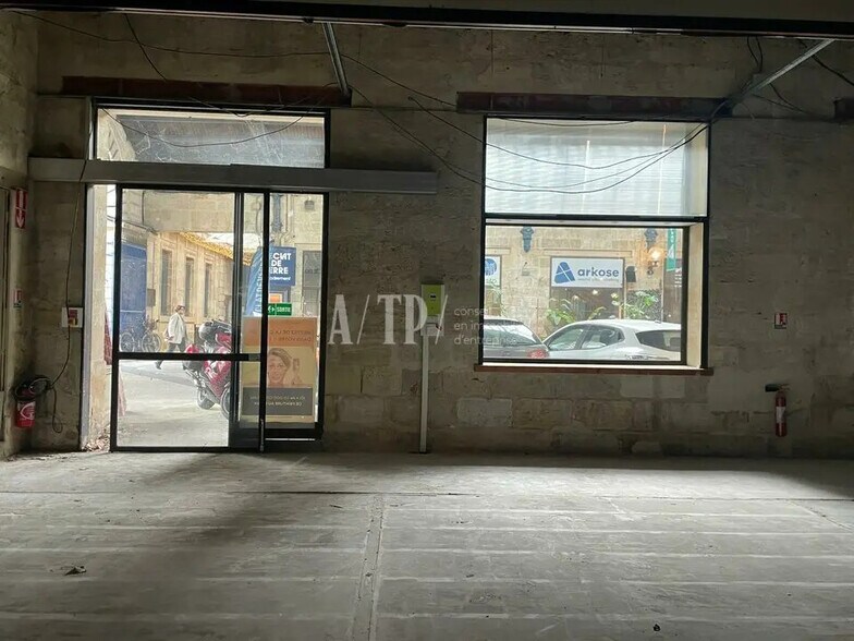 Flex dans Bordeaux à louer - Photo du bâtiment - Image 3 de 11